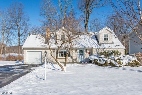 30 Edgewater Dr, Denville, NJ, 07834-1812 | Card Image