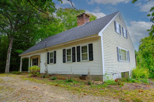 27 New Road, Tuftonboro, NH, 03816 | Card Image