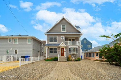 219 3rd Ave, Seaside Heights, NJ, 08751-1147 | Card Image