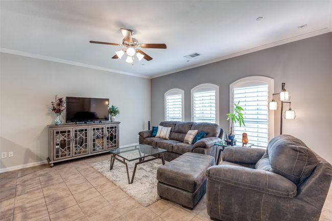 Light & Bright Living Living room | Image 4
