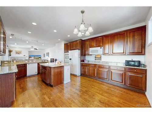 2644 Pemberly Ave, Highlands Ranch, CO, 80126-7568 | Card Image