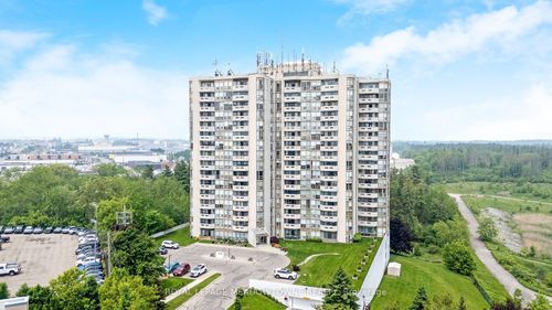 808-20 Mcfarlane Drive, Halton Hills, ON, L7G5J8 | Card Image