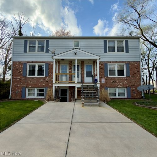 4780 Pinoak Dr, Vermilion, OH, 44089-1848 | Card Image