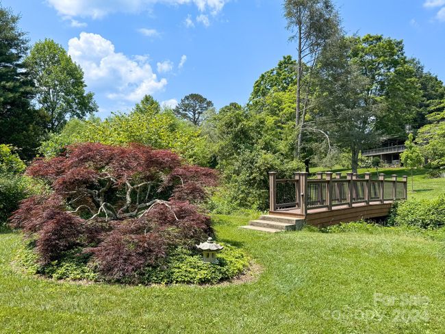 460 Crowfields Dr, Condo with 3 bedrooms, 3 bathrooms and null parking in Asheville NC | Image 24