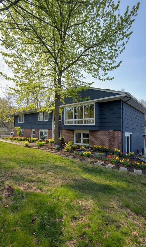 507 Millwood Rd, Chappaqua, NY, 10514-1317 | Card Image