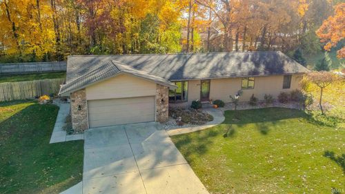 7260 W 350 N, Shipshewana, IN, 46565-9511 | Card Image