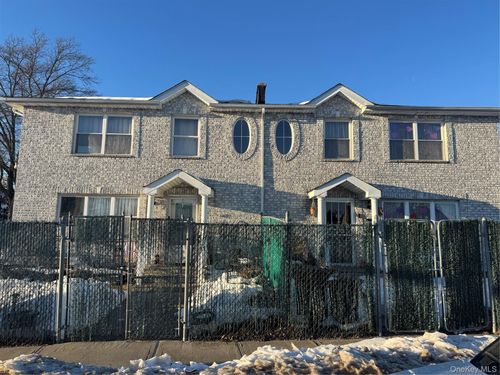 legal-2-family-25103 Union Turnpike, New York, NY, 11426 | Card Image
