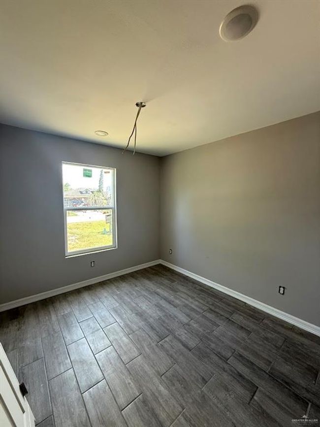 1511 Pine St, House other with 3 bedrooms, 2 bathrooms and null parking in Weslaco TX | Image 5