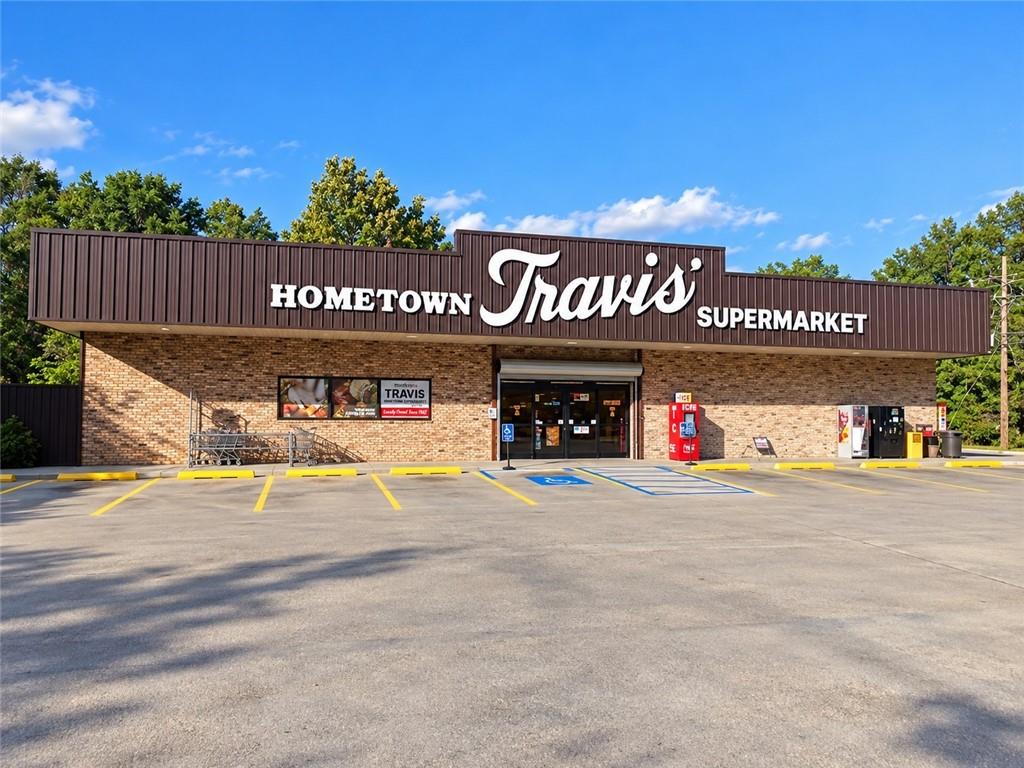 101 Derbigney St, Bogalusa, LA 70427