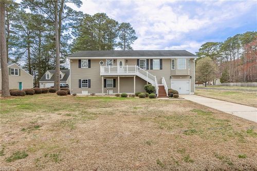 617 Dandy Loop Road, Yorktown, VA, 23692 | Card Image