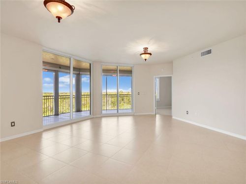 202-1001 Arbor Lake Dr, NAPLES, FL, 34110-7078 | Card Image