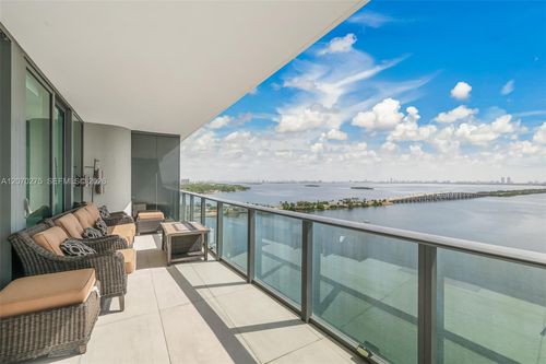 2003-3131 Ne 7th Ave, Miami, FL, 33137-4457 | Card Image