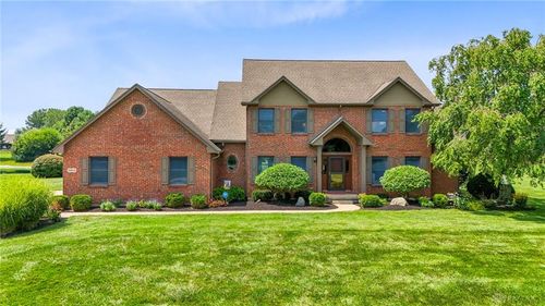 5811 Wood Duck Ct, Clayton, OH, 45315-9639 | Card Image