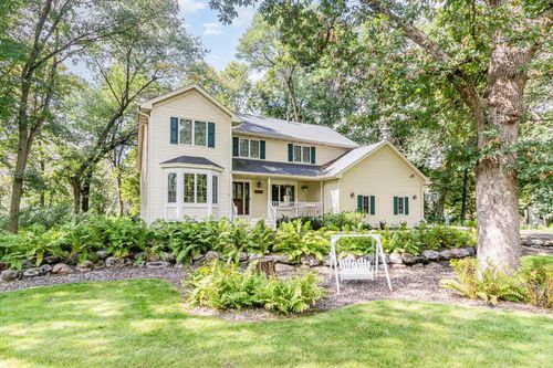 11452 Knollwood Ct Ne, Blaine, MN, 55449-5916 | Card Image