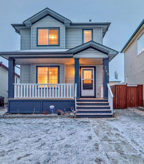 209 Evansmeade Close Nw, Calgary, AB, T3P1E2 | Card Image