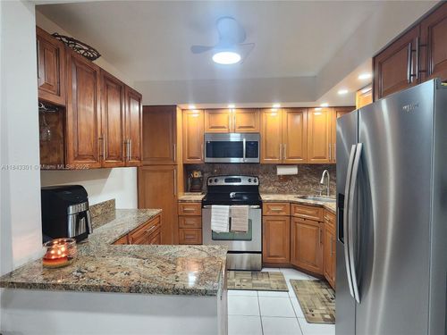 2130-4129 Carambola Cir S, Coconut Creek, FL, 33066-2570 | Card Image