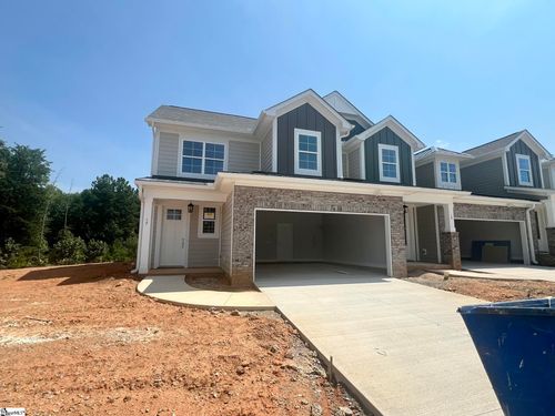 17 Hasbrook Ln, Greenville, SC, 29607-4587 | Card Image