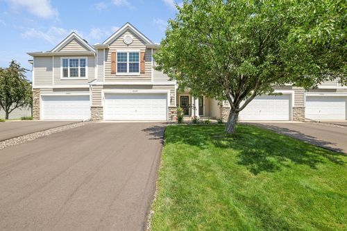 6440 157th St W, Apple Valley, MN, 55124-6008 | Card Image