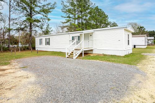 b-144 Katie Eubanks Rd, Lucedale, MS, 39452-4218 | Card Image