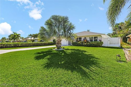 116 1st St, BONITA SPRINGS, FL, 34134-7359 | Card Image