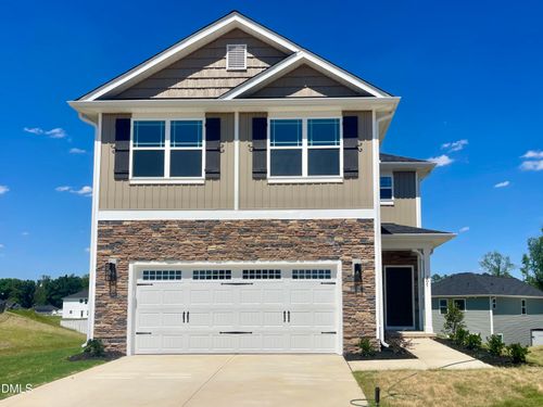 207 Drayton Hall Ln, Sanford, NC, 27330-9750 | Card Image