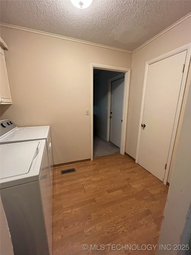 10282 N Perry Loop Rd, House other with 3 bedrooms, 3 bathrooms and null parking in Stigler OK | Image 33