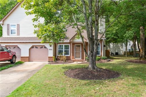 816 Shenandoah River Rd, Chesapeake, VA, 23320-9239 | Card Image