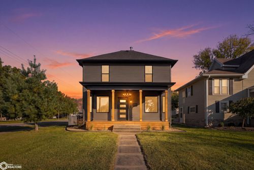 811 Hickory Street, Hamilton, IA, 62341 | Card Image