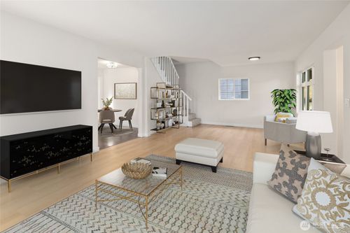 302 N Stafford Ave, Cle Elum, WA, 98922-1044 | Card Image