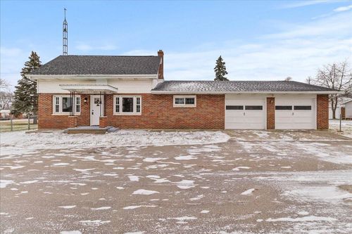 371 W Lynn St, Saint Paris, OH, 43072-9696 | Card Image