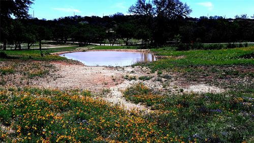 885 Stanton Road, Johnson City, TX, 78636 | Card Image