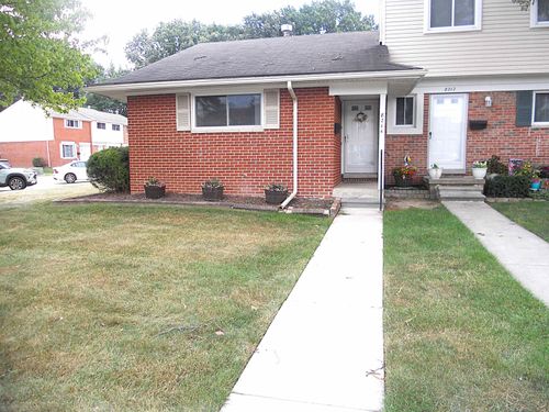 8214 Farnum Avenue, Warren, MI, 48093 | Card Image