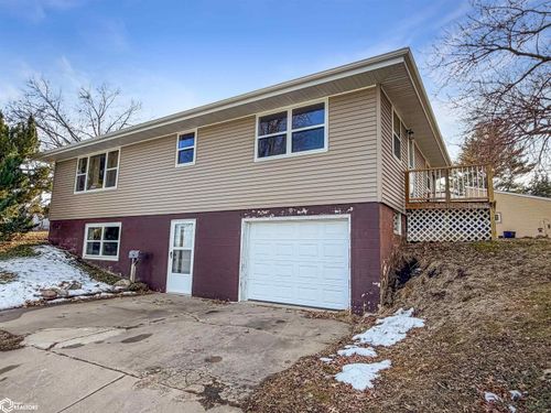 714 6th St, Traer, IA, 50675-1308 | Card Image