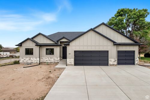 359 E 700 N, Nephi, UT, 84648-1252 | Card Image