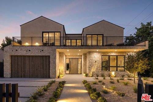 16643 Addison St, Encino, CA, 91436-1057 | Card Image