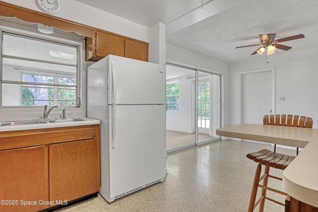 955 Samar Rd, House other with 3 bedrooms, 2 bathrooms and null parking in Cocoa Beach FL | Image 18