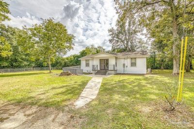 23 Williams Ditch Rd, House other with 1 bedrooms, 1 bathrooms and 4 parking in Cantonment FL | Image 1