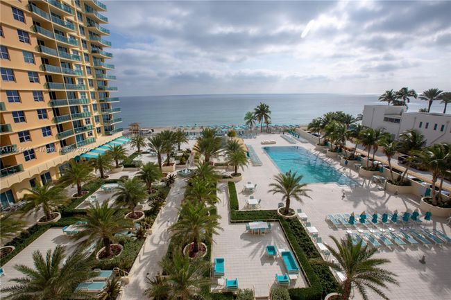 PH17 - 2501 S Ocean Dr, Condo with 1 bedrooms, 1 bathrooms and null parking in Hollywood FL | Image 53