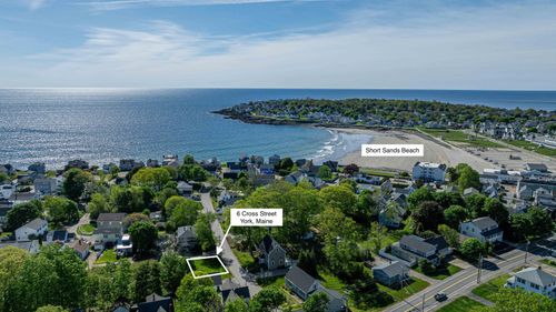 6 Cross Street, York, ME, 03909 | Card Image