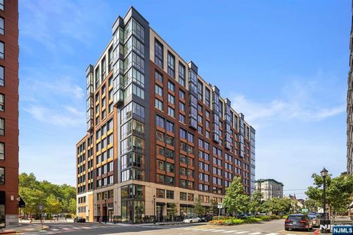 1000 Maxwell Ln, Hoboken, NJ, 07030-7798 | Card Image