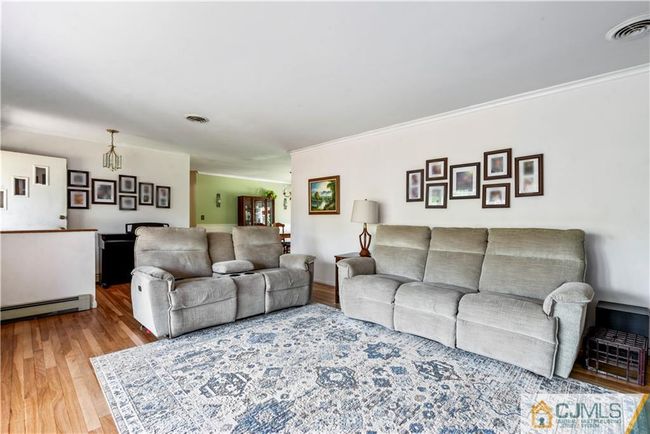 36 Buffa Dr, House other with 3 bedrooms, 3 bathrooms and null parking in Somerset NJ | Image 6