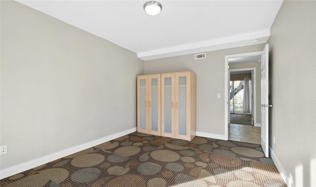 8 S Hill Ave, Condo with 2 bedrooms, 1 bathrooms and null parking in Fayetteville AR | Image 14