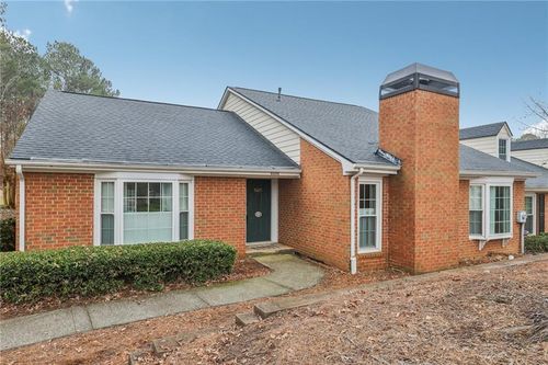 6495 Deerings Ln, Peachtree Corners, GA, 30092-4630 | Card Image