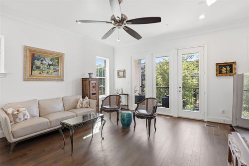 607-7333 Valley View Ln, Dallas, TX, 75240-5529 | Card Image