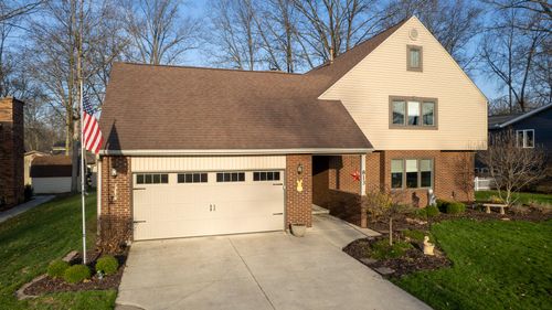 813 Magnolia St, Saint Marys, OH, 45885-1406 | Card Image