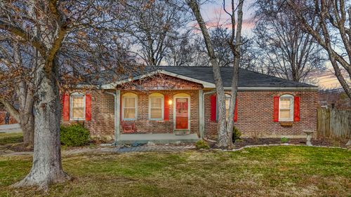 220 Brookfield Dr, Frankfort, KY, 40601-9721 | Card Image