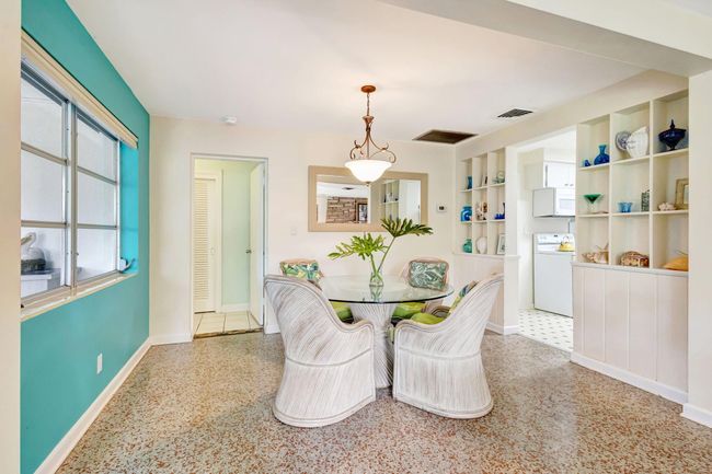 124 Sandal Ln, House other with 3 bedrooms, 2 bathrooms and null parking in Palm Beach Shores FL | Image 12