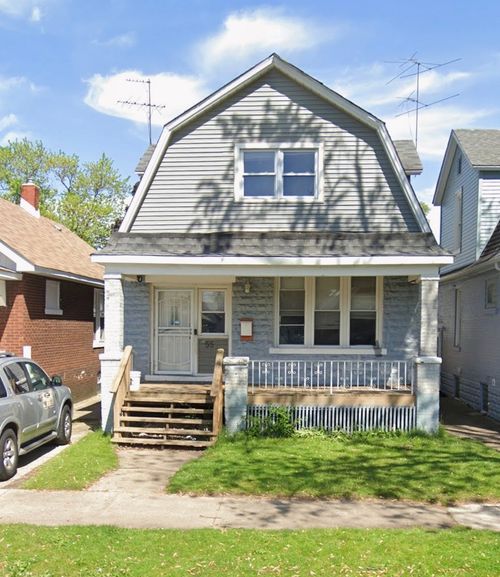 557 Forsythe Ave, Calumet City, IL, 60409-3610 | Card Image