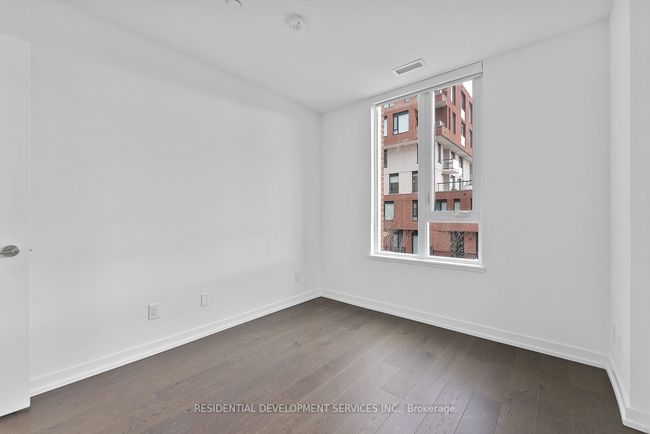 112 - 15 Maryport Ave, Condo with 4 bedrooms, 3 bathrooms and null parking in North York ON | Image 24