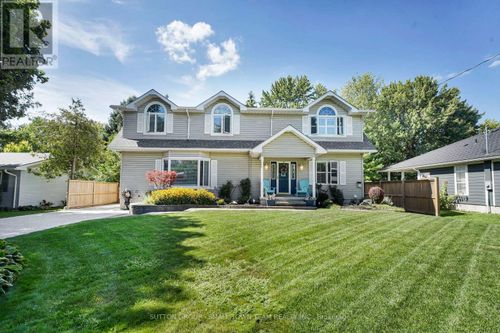 71259 William Street N, Bluewater (Dashwood), ON, N0M1N0 | Card Image